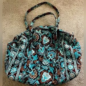 Vera Bradley Large Duffel Bag - Quilted.  Blue, Brown, White